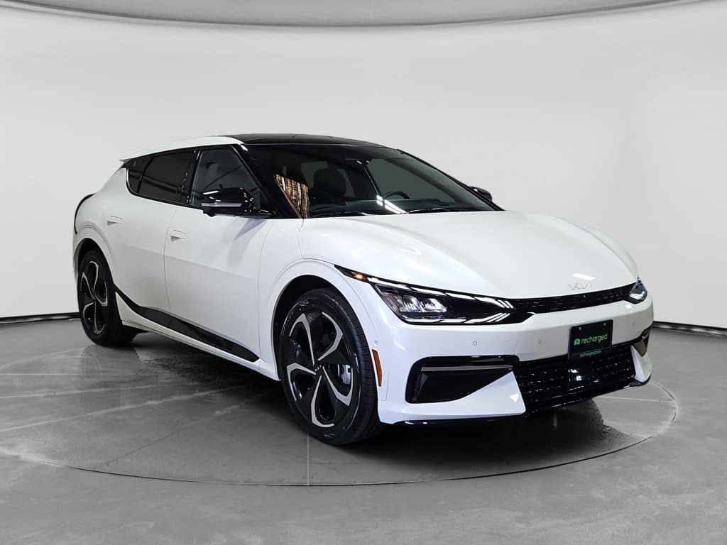 2024 Kia EV6 view 4
