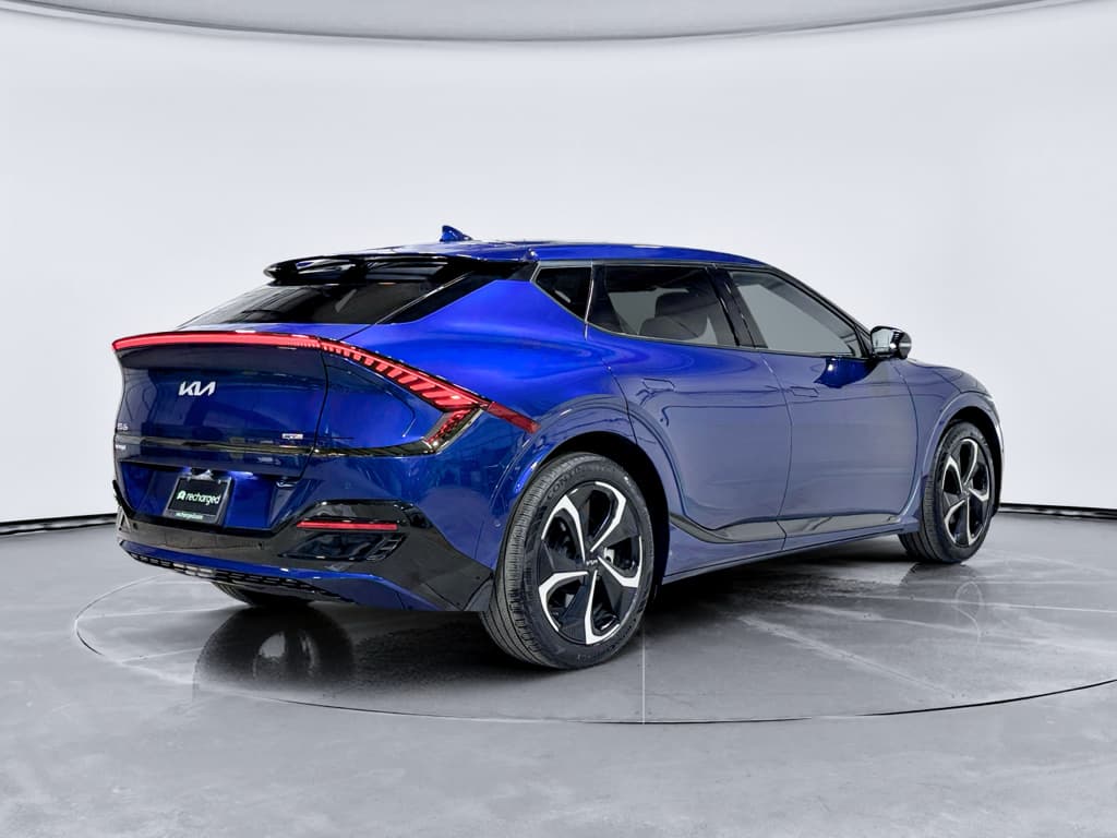 2024 Kia EV6 view 3