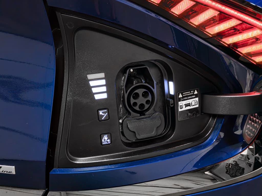 2024 Kia EV6 view 5