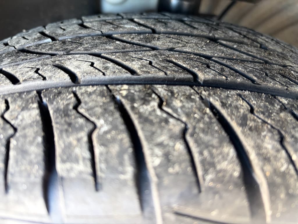 2023 Hyundai Kona EV view 30