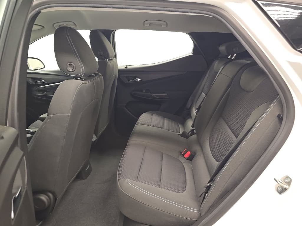 2023 Chevrolet Bolt EUV view 6