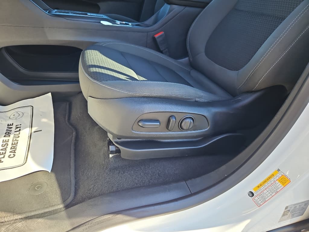 2023 Chevrolet Bolt EV view 7
