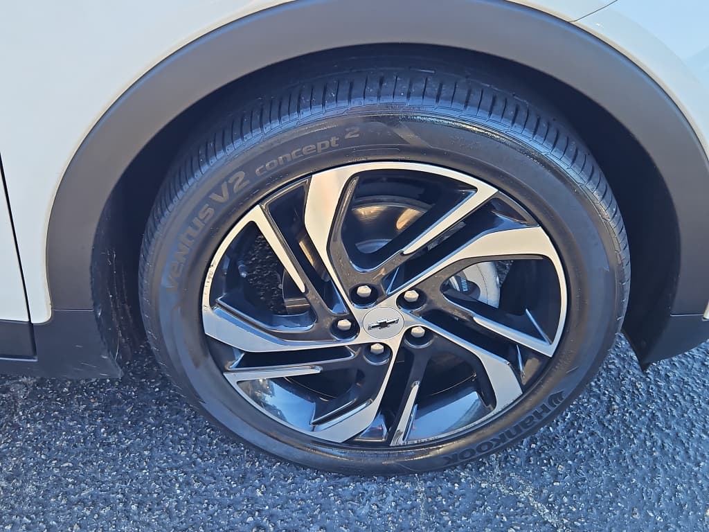 2023 Chevrolet Bolt EV view 29