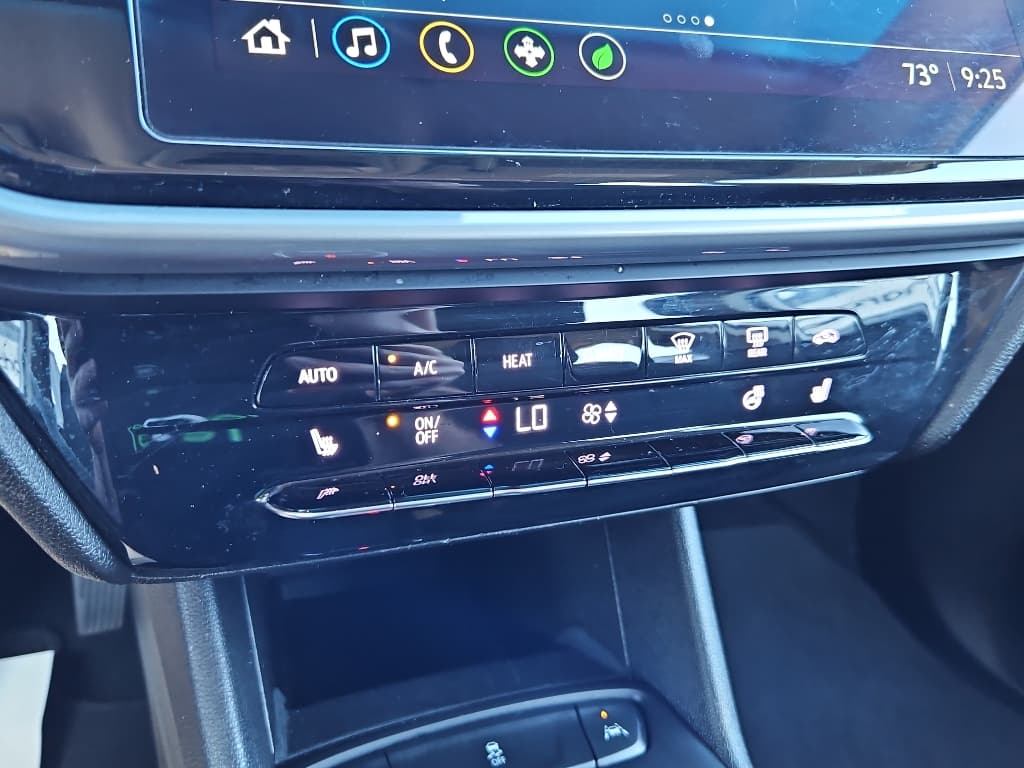 2023 Chevrolet Bolt EV view 14