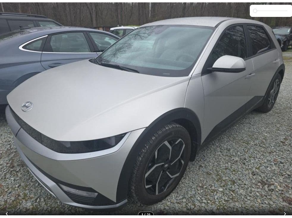 2023 Hyundai IONIQ 5 view 1