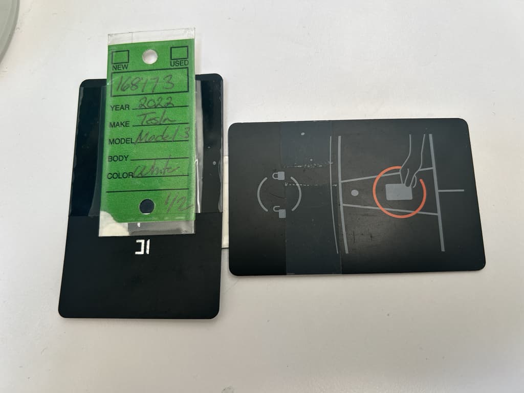 2022 Tesla Model 3 view 17