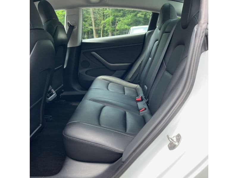 2022 Tesla Model 3 view 9