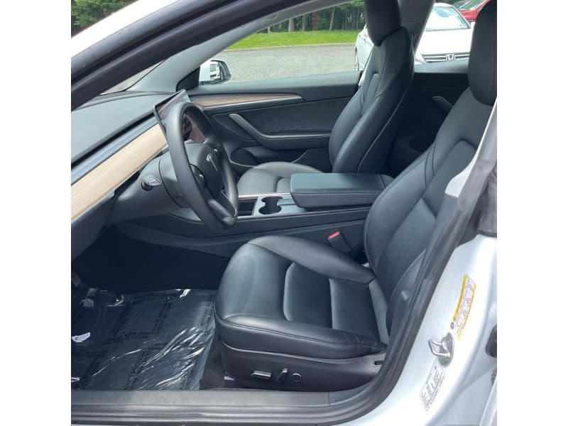 2022 Tesla Model 3 view 10