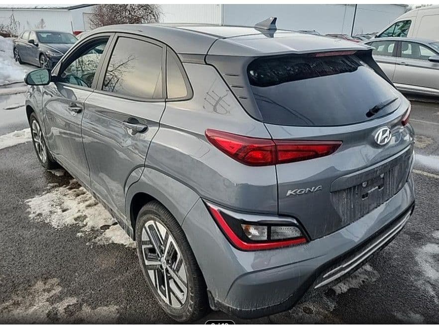 2023 Hyundai Kona EV view 2