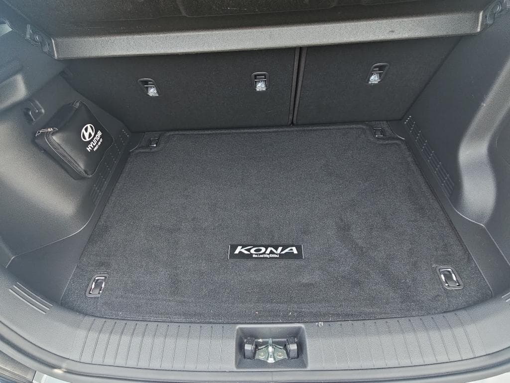 2023 Hyundai Kona EV view 20
