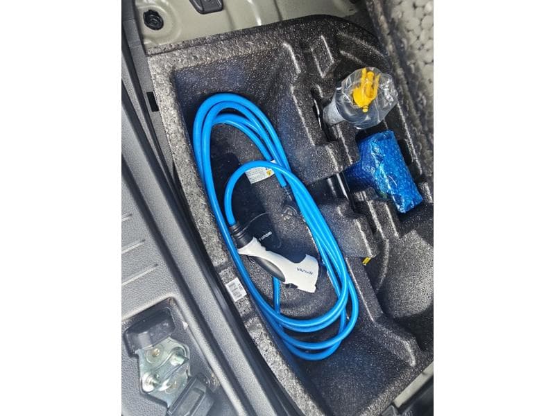 2023 Hyundai Kona EV view 6