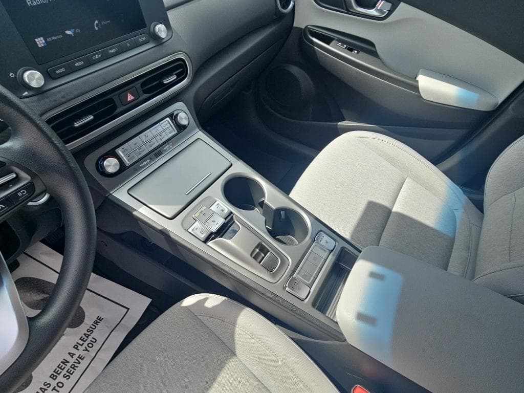 2023 Hyundai Kona EV view 15