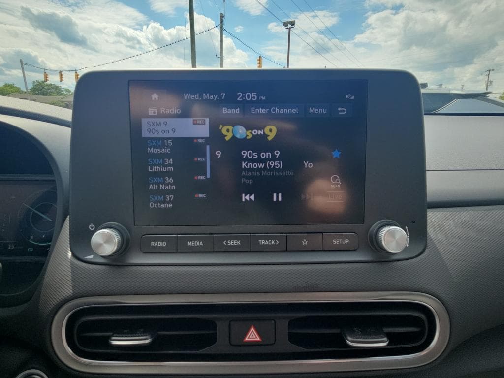 2023 Hyundai Kona EV view 31