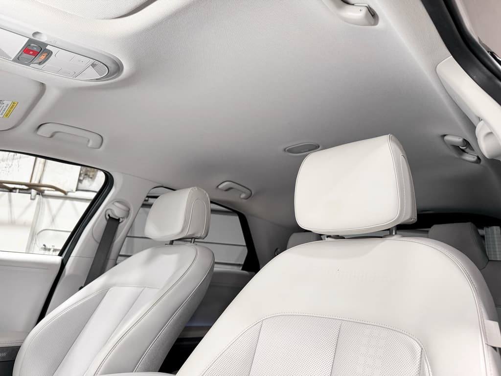 2023 Hyundai IONIQ 5 view 25