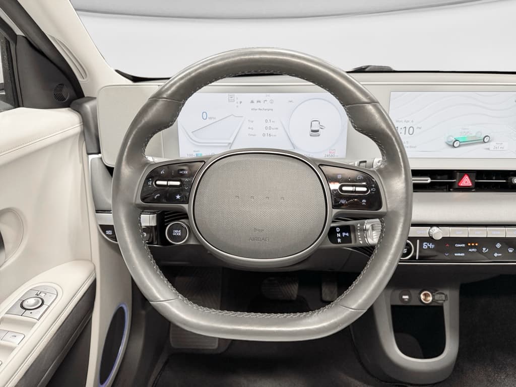 2023 Hyundai IONIQ 5 view 8