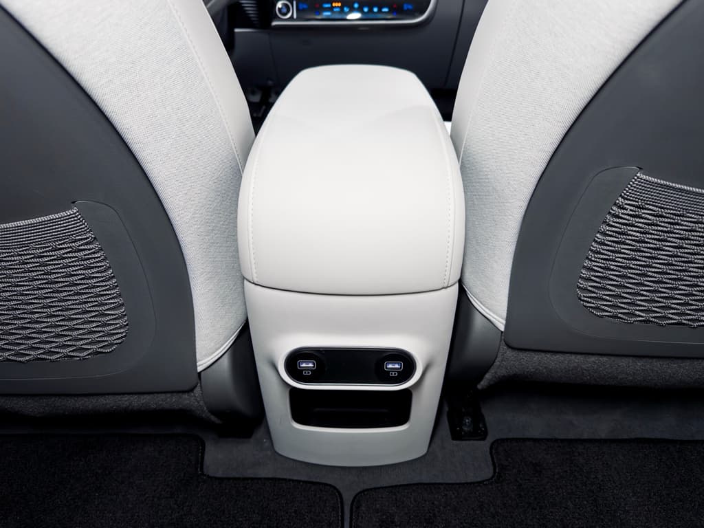 2023 Hyundai IONIQ 5 view 21