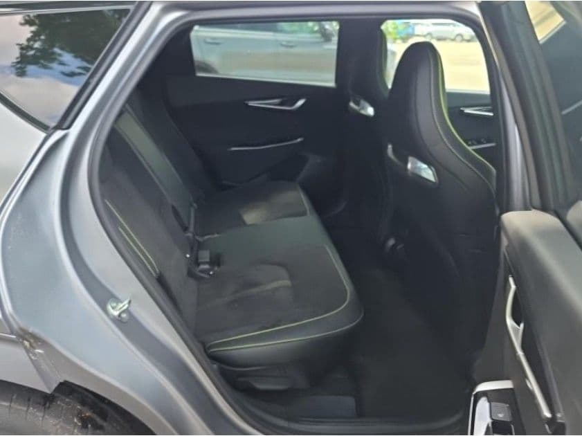 2024 Kia EV6 view 6