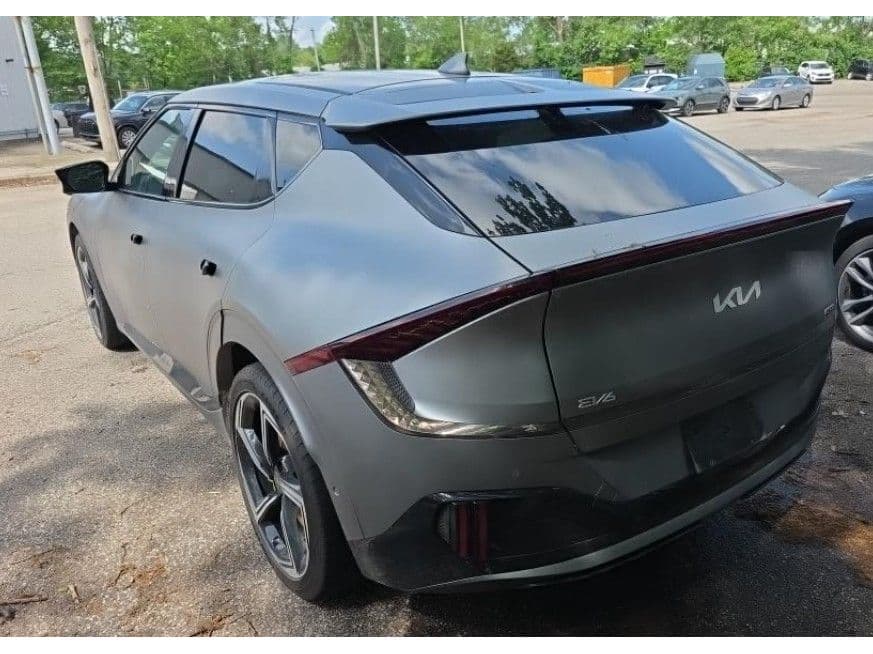 2024 Kia EV6 view 4