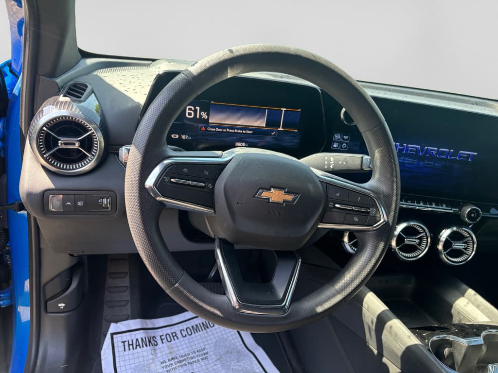 2025 Chevrolet Blazer EV view 5