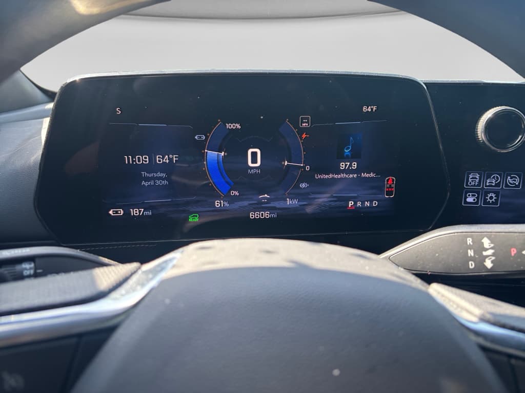 2025 Chevrolet Blazer EV view 6
