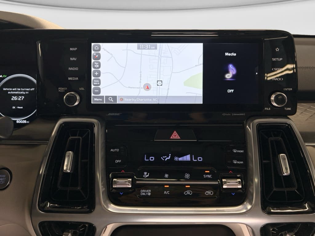 2023 Kia Sorento Plug-in Hybrid view 12