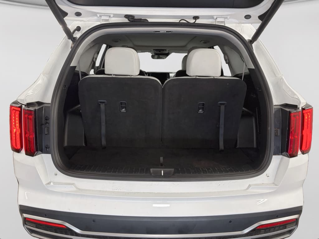 2023 Kia Sorento Plug-in Hybrid view 27