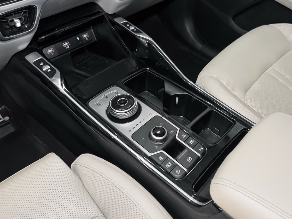 2023 Kia Sorento Plug-in Hybrid view 20