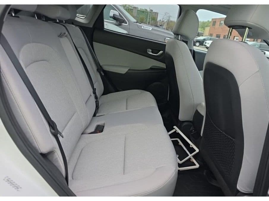 2023 Hyundai Kona EV view 6