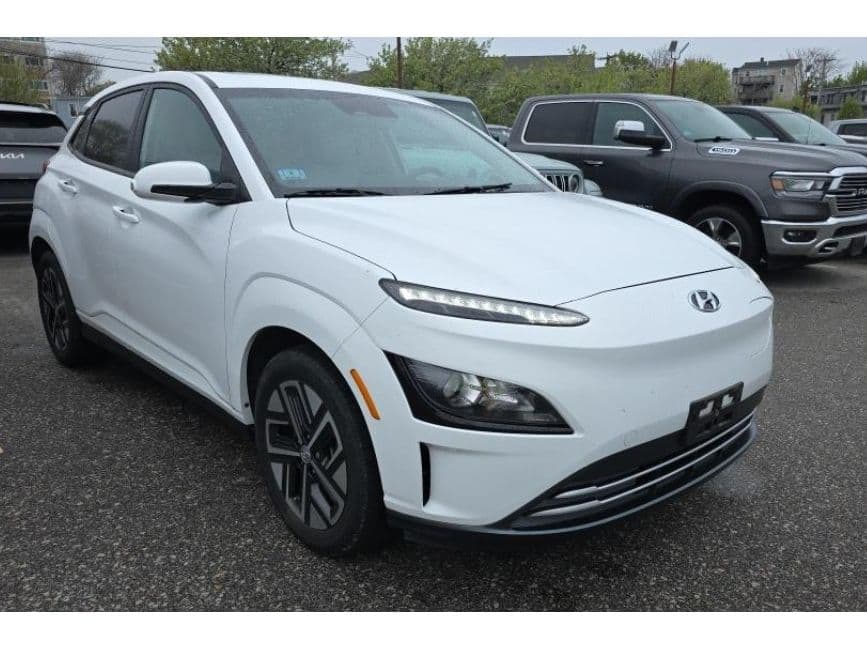 2023 Hyundai Kona EV view 2