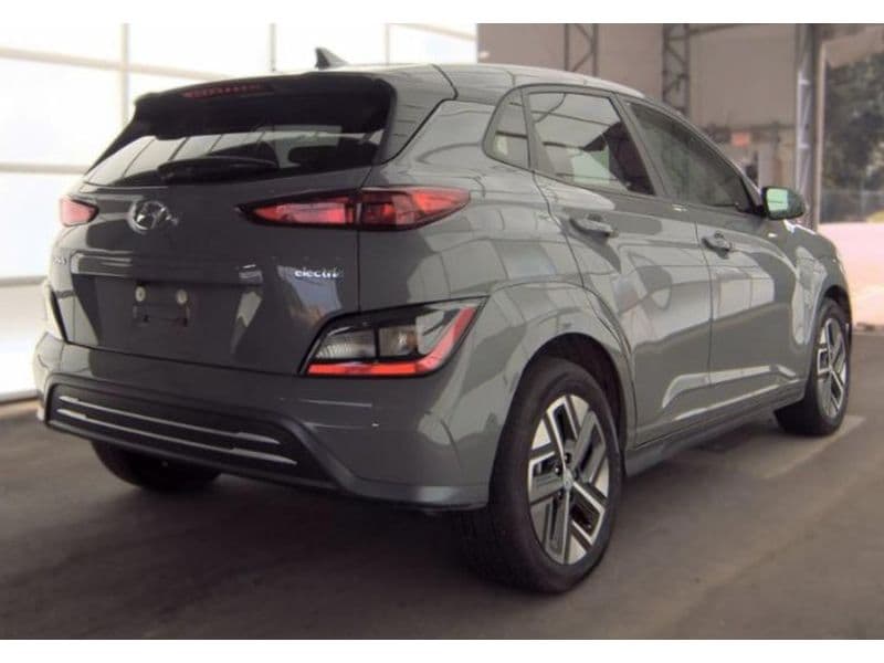 2023 Hyundai Kona EV view 3
