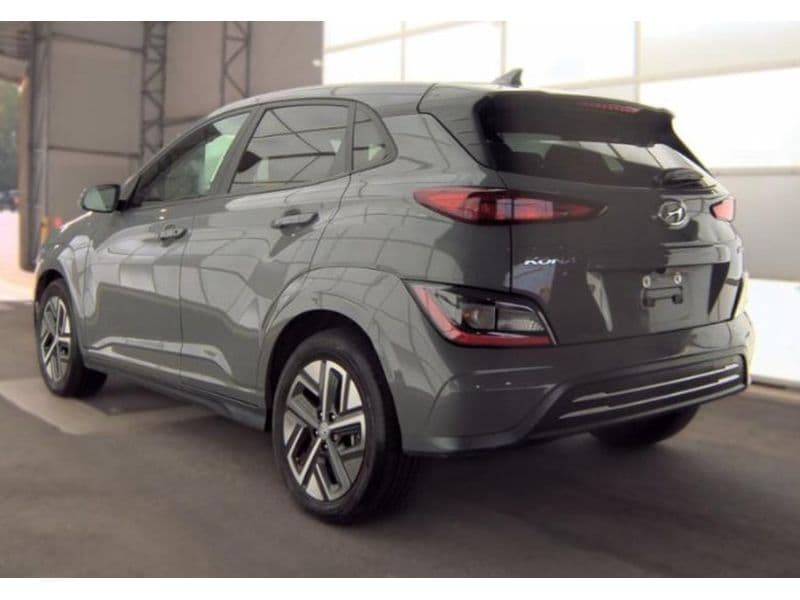 2023 Hyundai Kona EV view 4