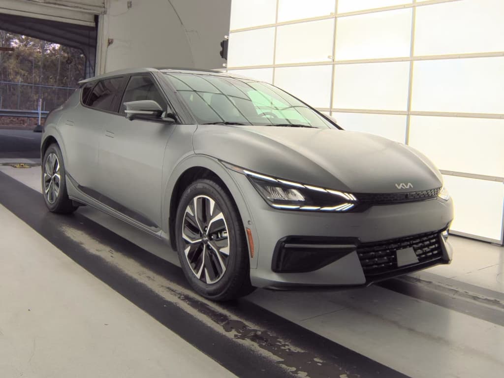 2024 Kia EV6 view 2