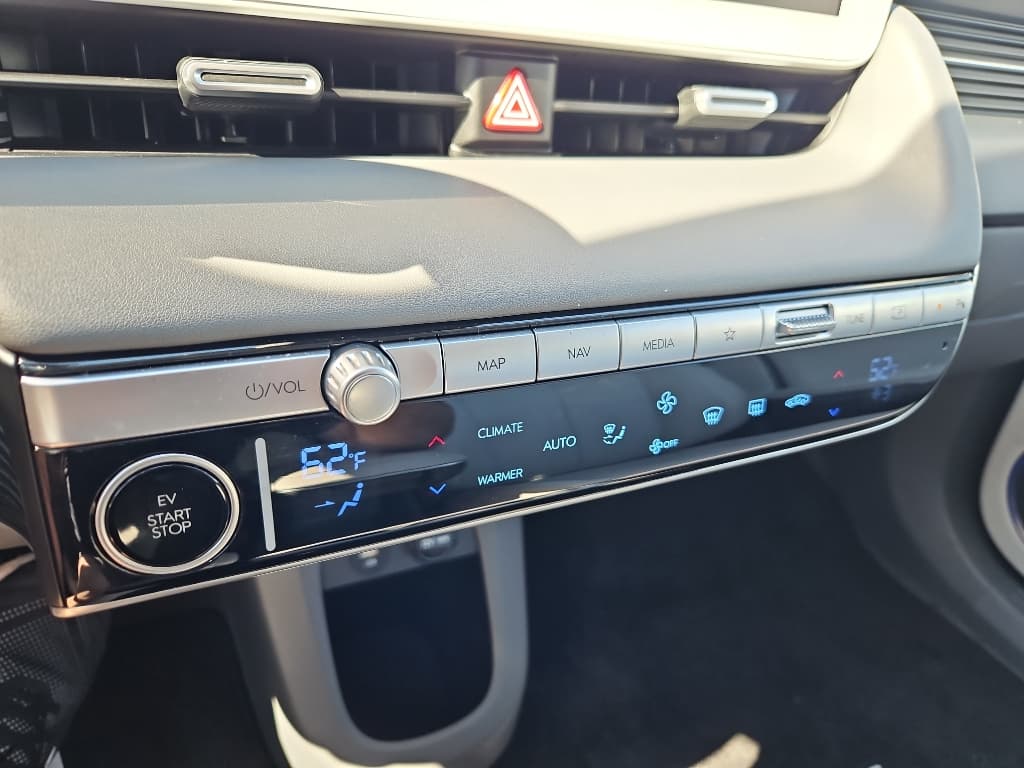 2023 Hyundai IONIQ 5 view 18
