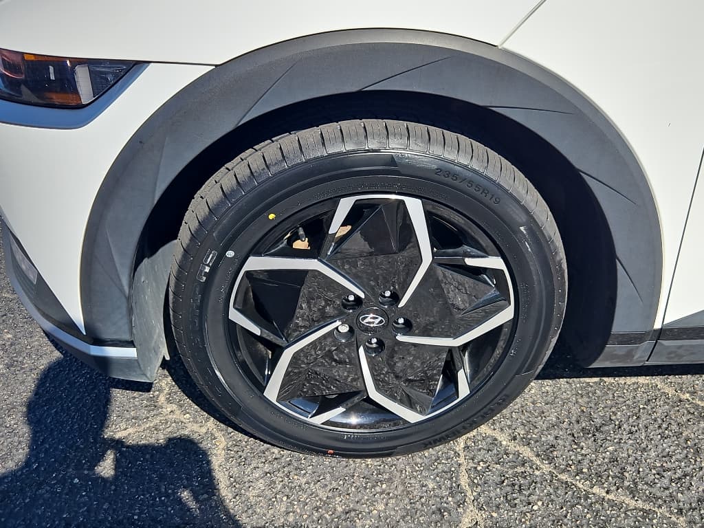 2023 Hyundai IONIQ 5 view 31