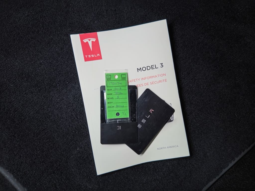 2018 Tesla Model 3 view 21