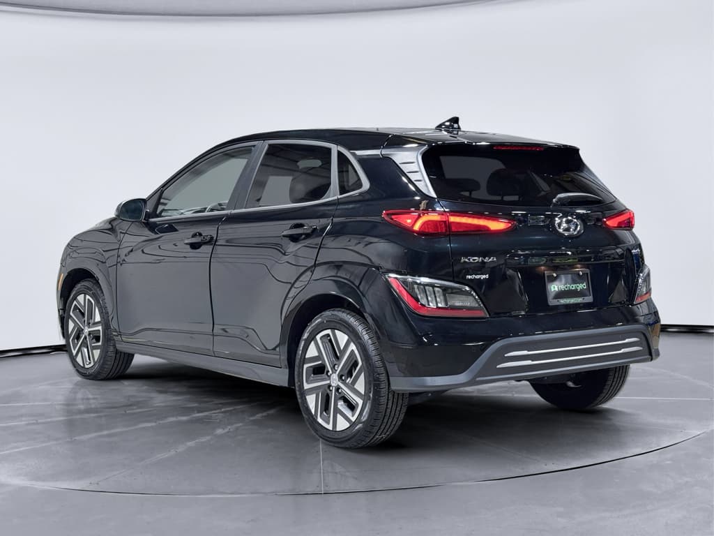 2023 Hyundai Kona EV view 2