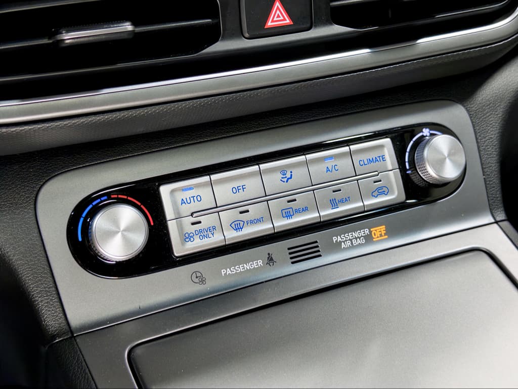 2023 Hyundai Kona EV view 15