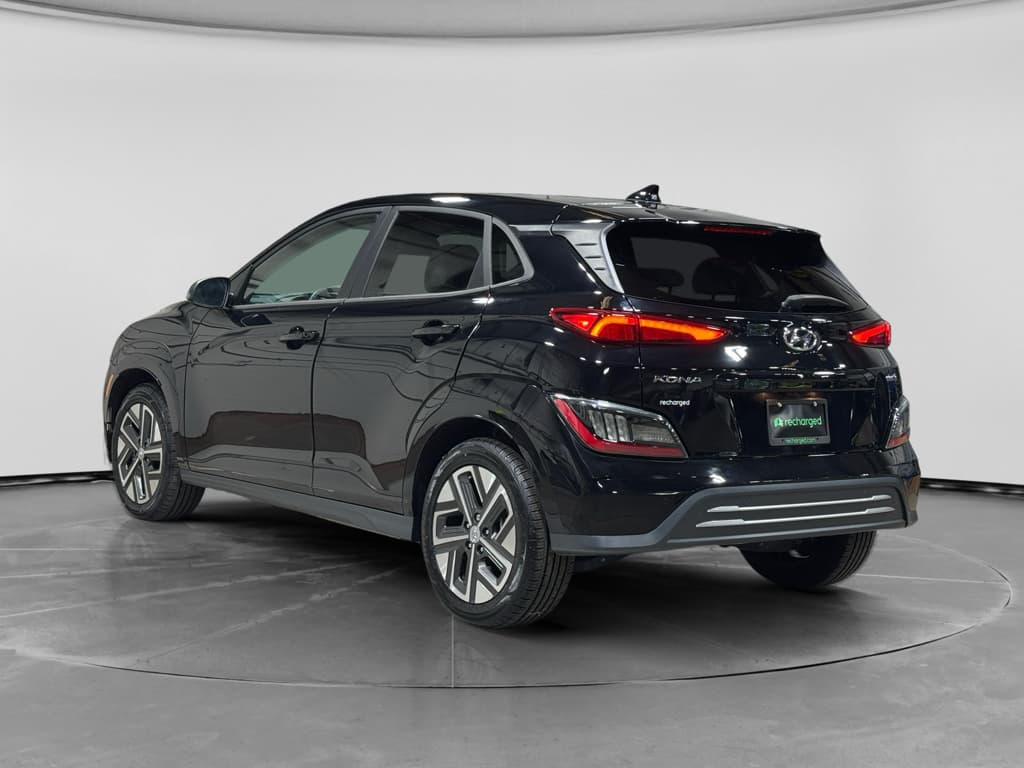 2023 Hyundai Kona EV view 2