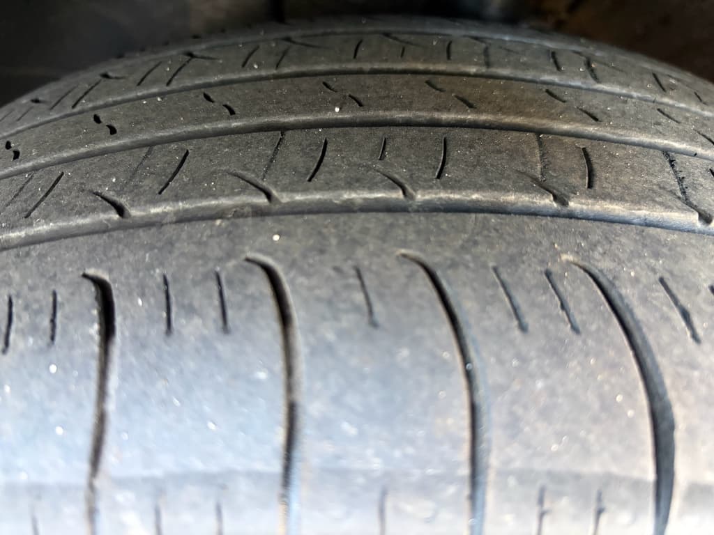 2023 Hyundai Kona EV view 37