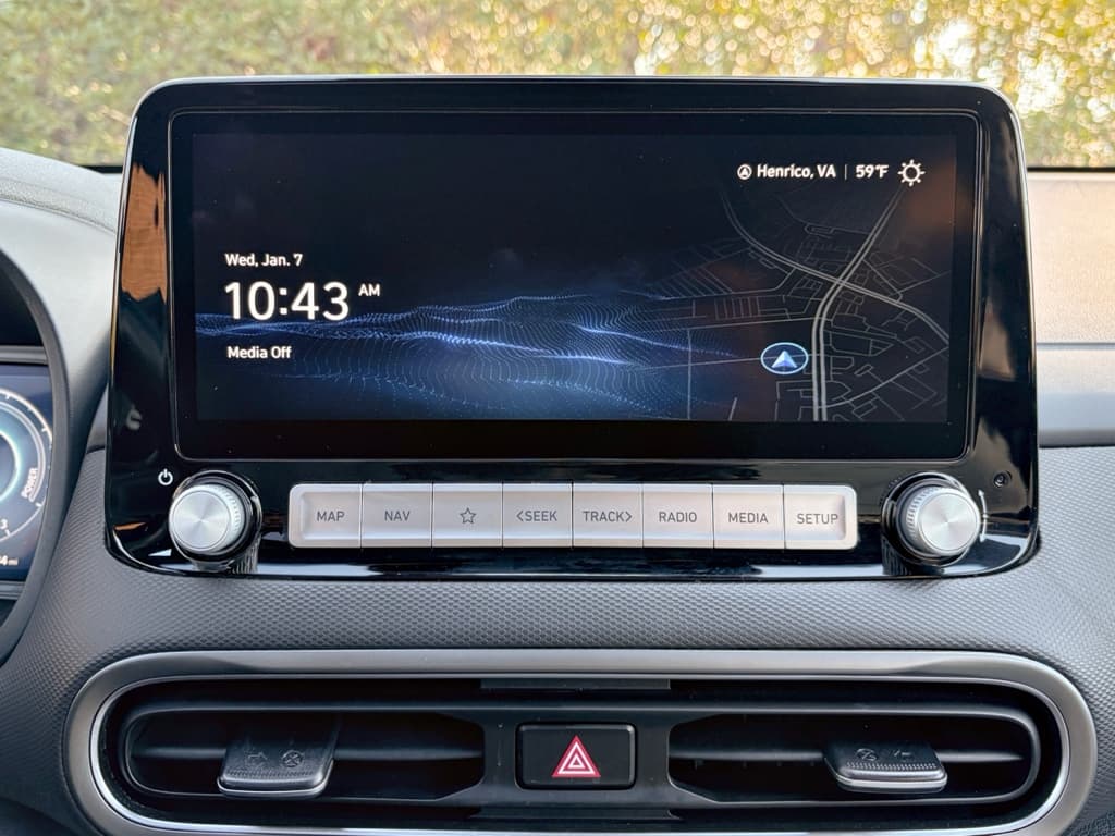 2023 Hyundai Kona EV view 10