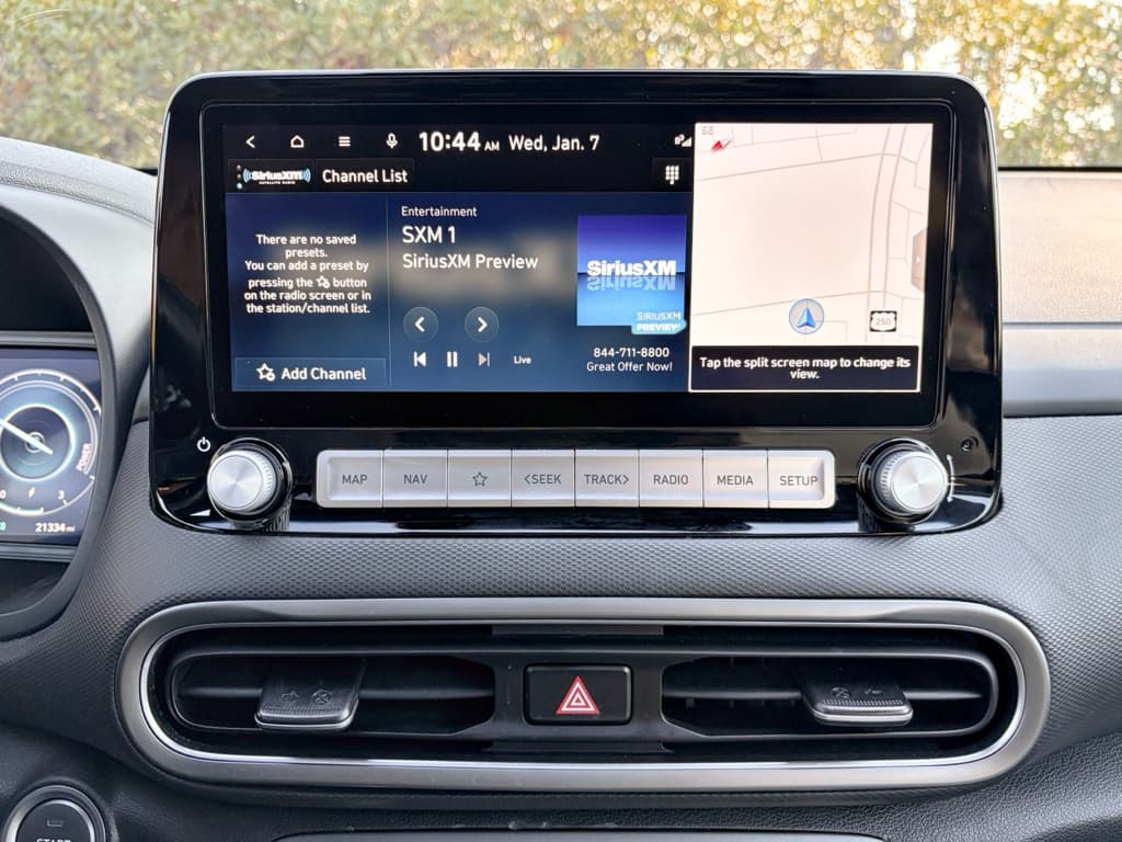 2023 Hyundai Kona EV view 11