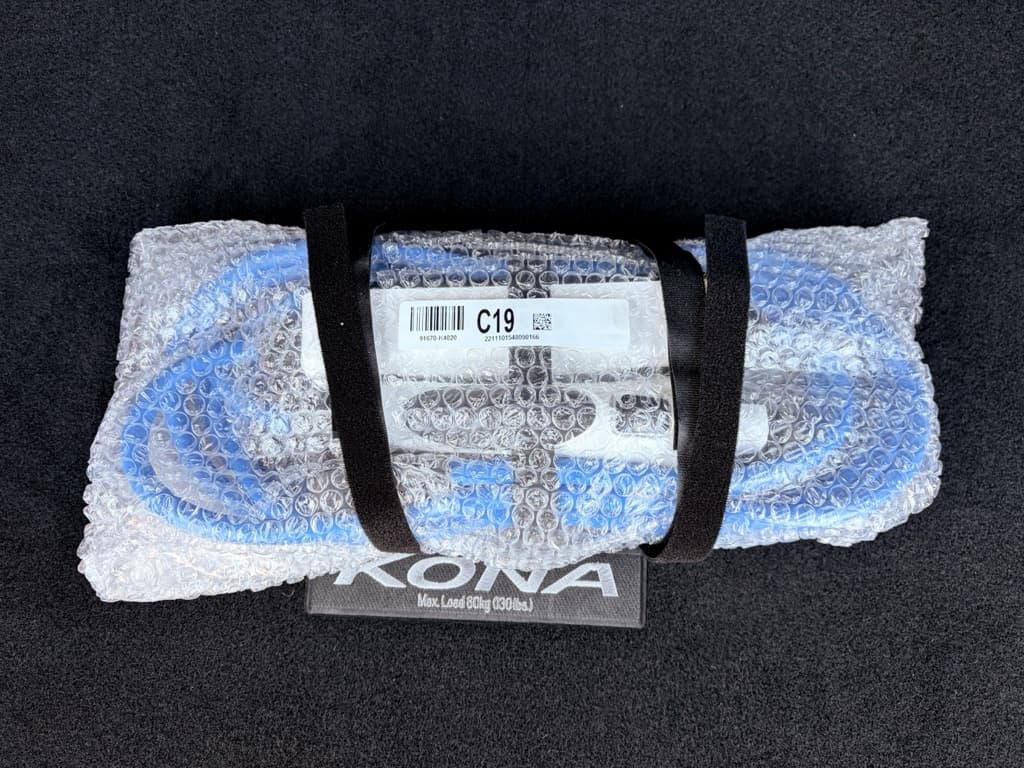 2023 Hyundai Kona EV view 6