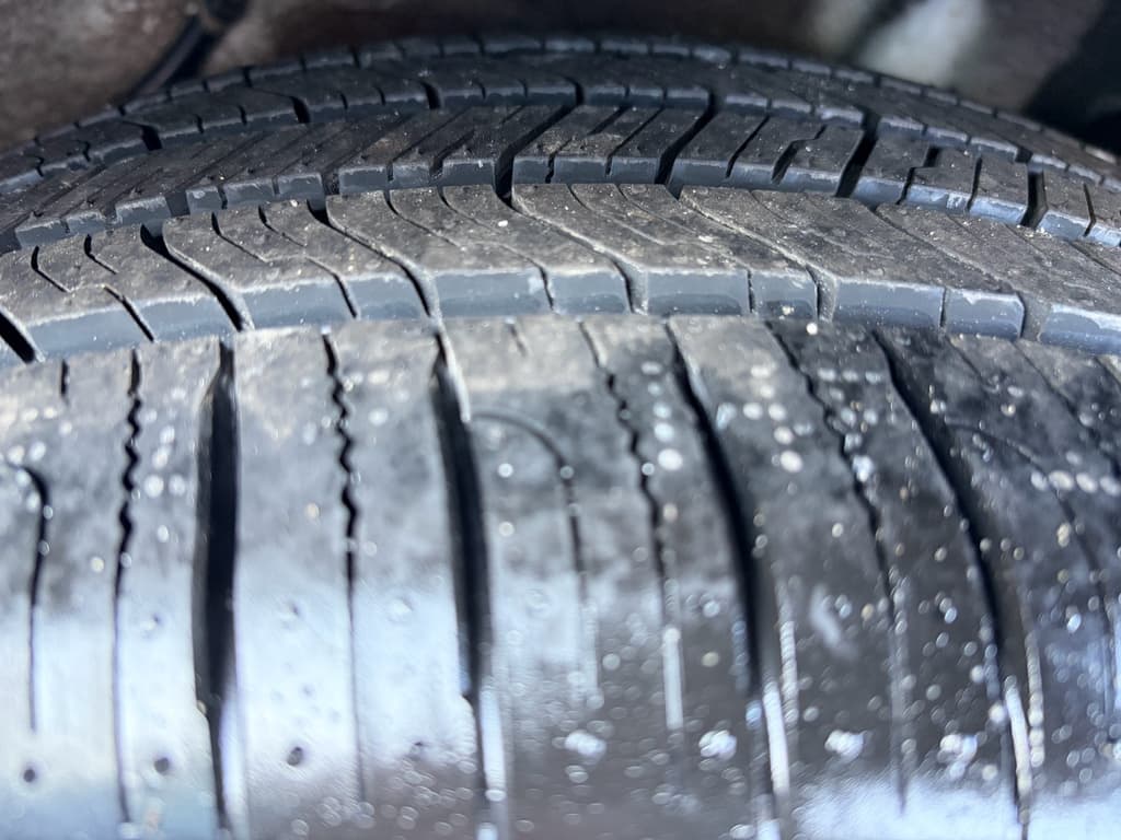 2023 Hyundai Kona EV view 35