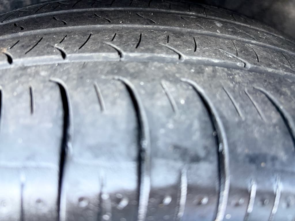 2023 Hyundai Kona EV view 37