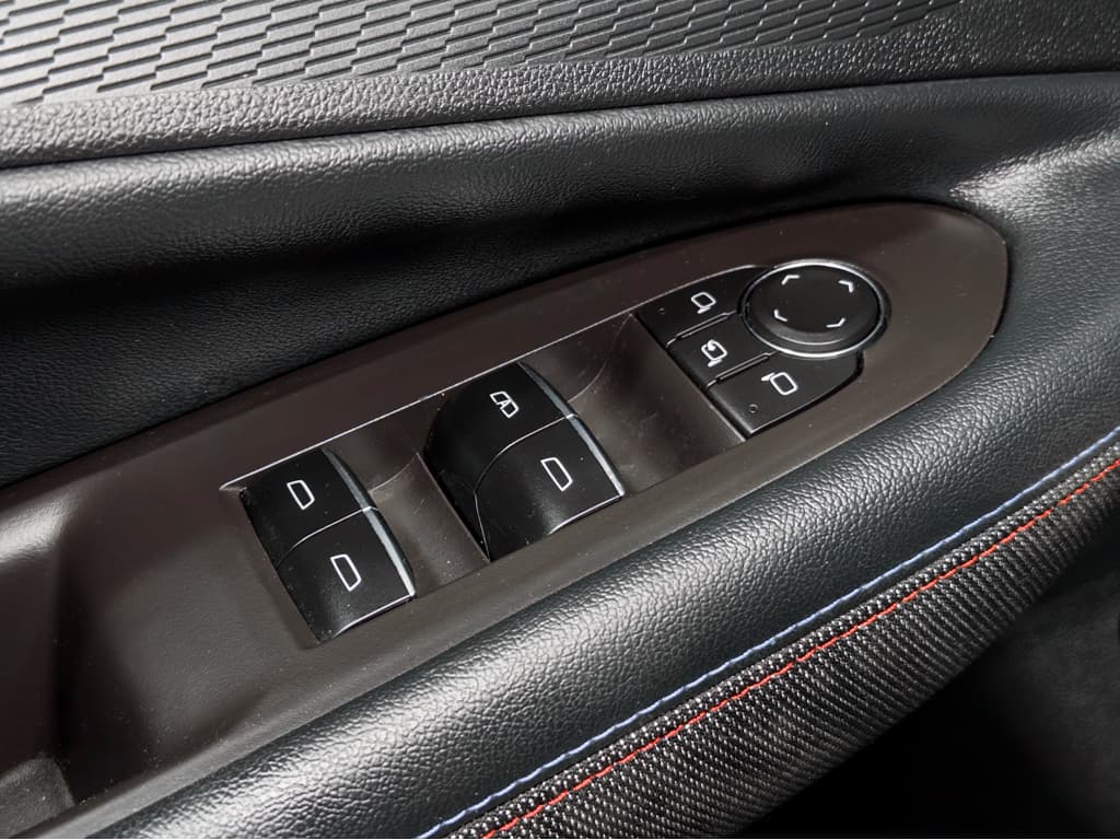 2024 Chevrolet Blazer EV view 7