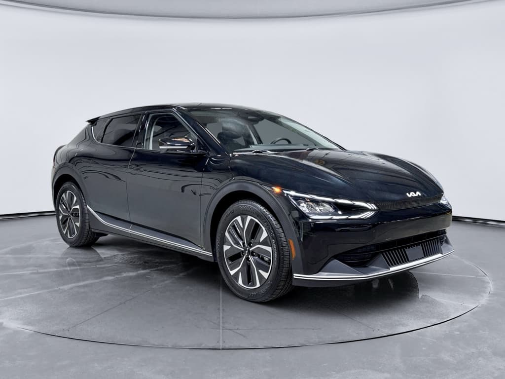 2024 Kia EV6 view 4