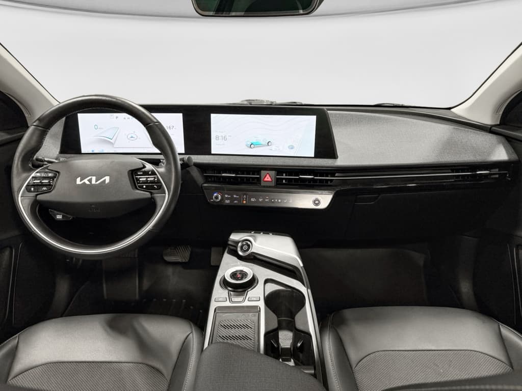 2024 Kia EV6 view 16
