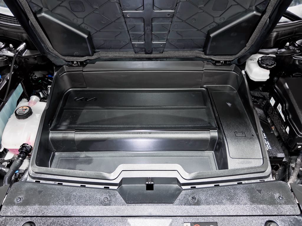 2024 Kia EV6 view 28