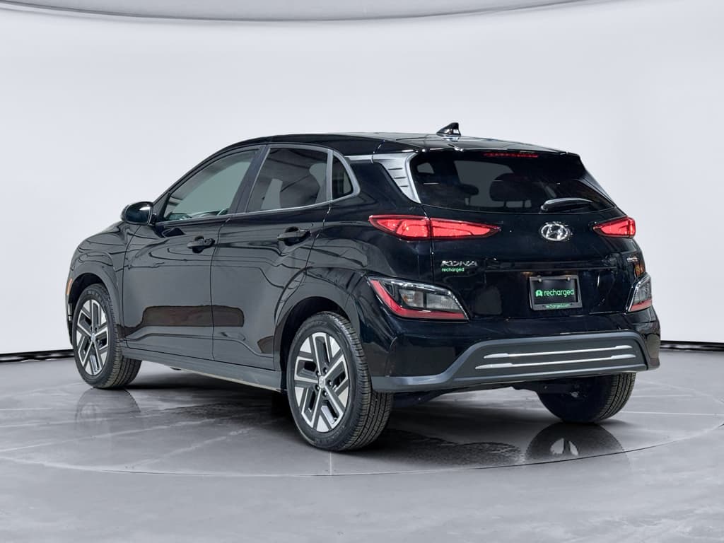 2023 Hyundai Kona EV view 2