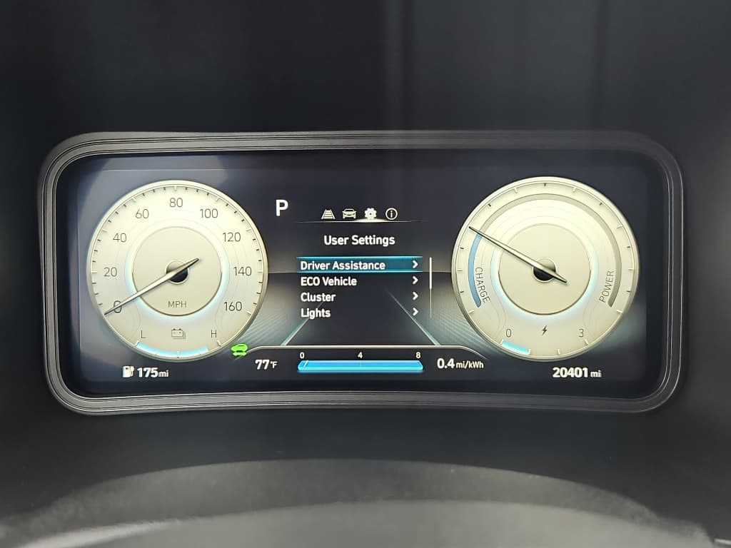 2023 Hyundai Kona EV view 9